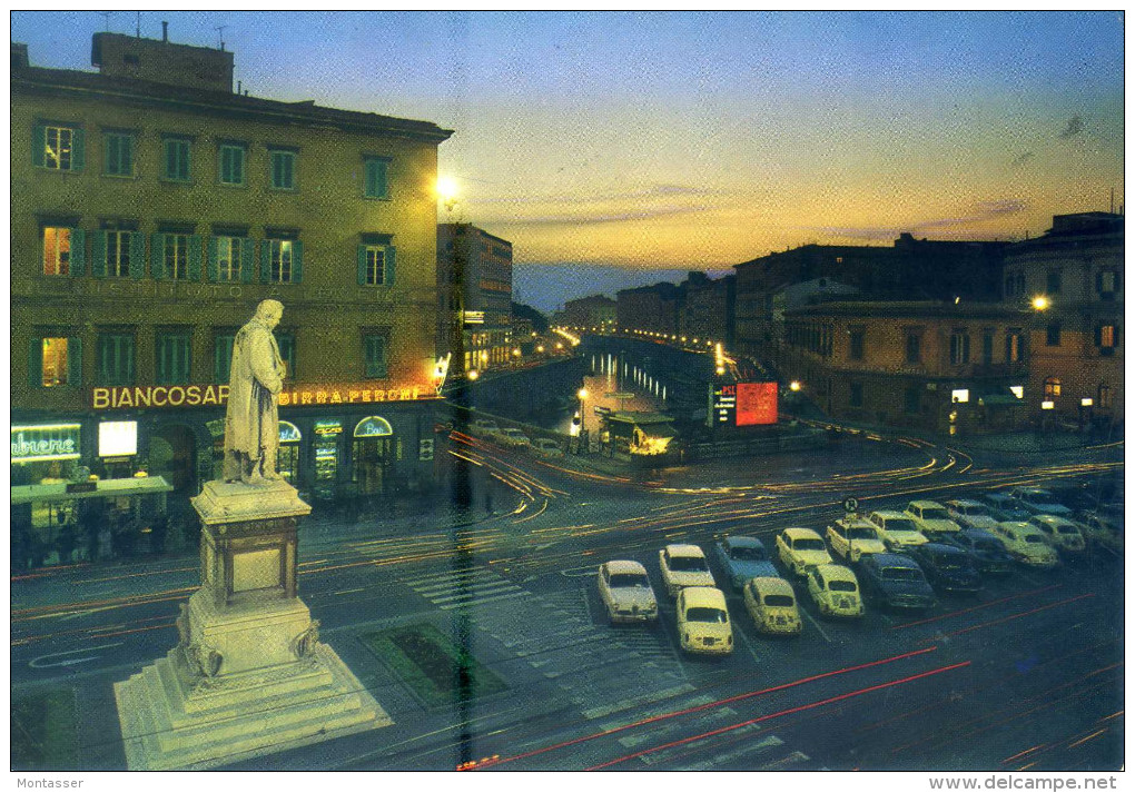 LIVORNO. Piazza Cavour. Notturno. Vg. C/fr. Per VENEZIA 1966. - Livorno
