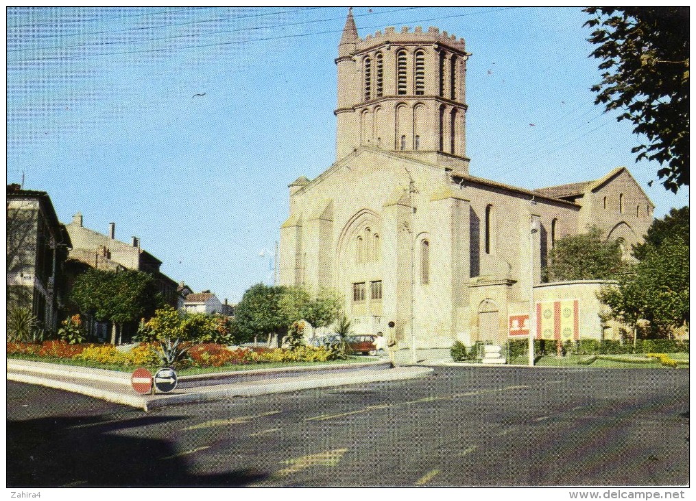Castelsarrasin  Tarn Et Garonne)  - L'église - Castelsarrasin