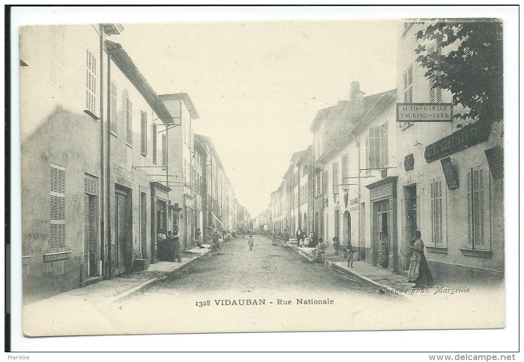 Vidauban, Rue Nationale, Commerces, Garage,hôtel, Animée, Bel état, Voir Les Deux Photos. - Vidauban