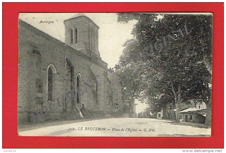 Puy De Dôme - LE BRUCERON - LE BRUGERON - Place De L'Église - Sonstige & Ohne Zuordnung