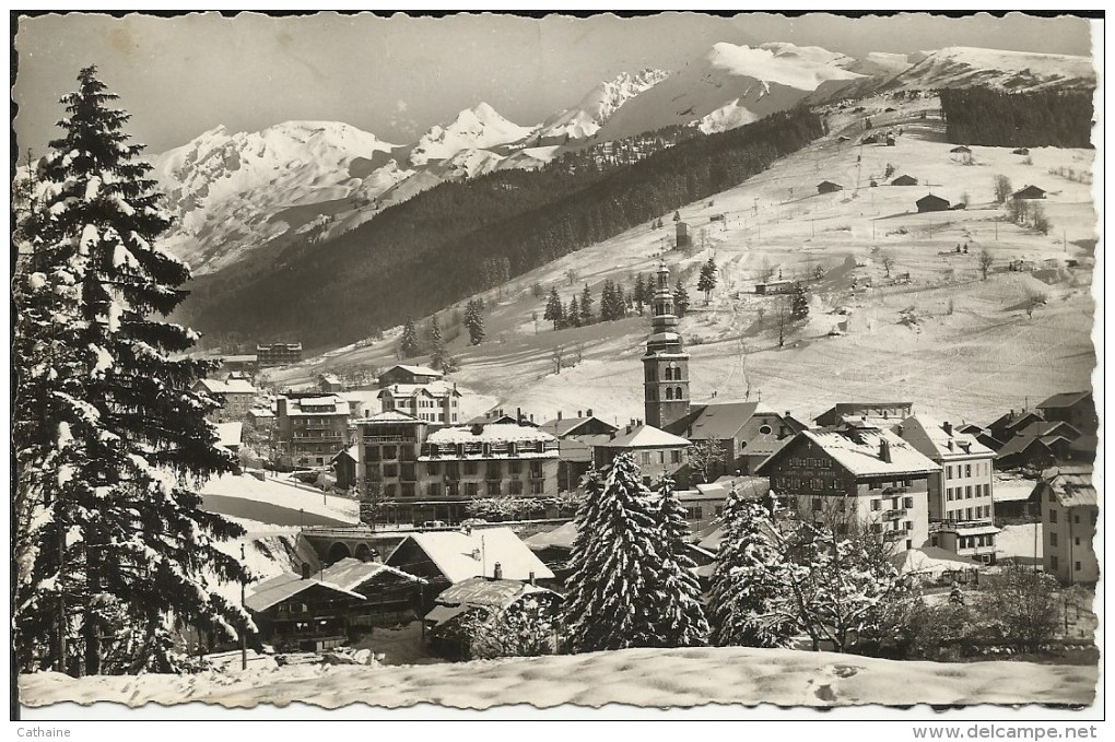 74 . LA CLUSAZ . VUE GENERALE ET PISTE DU TELESKI - La Clusaz