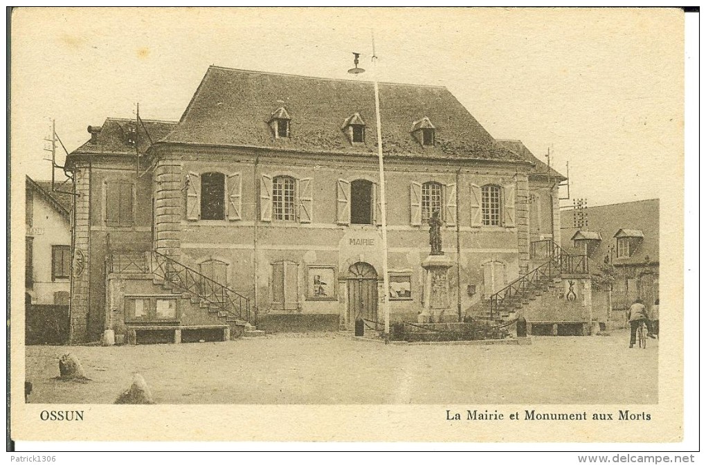 CPA  OSSUN, La Mairie Et Monuments Aux Morts  9265 - Ossun