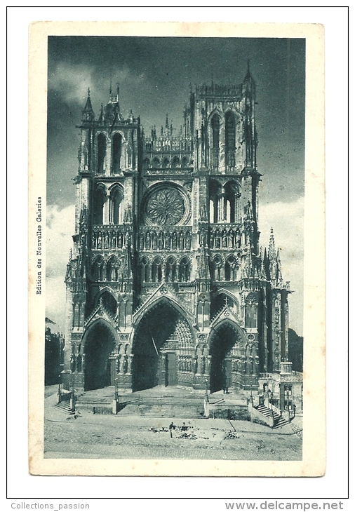 Cp, 80, Amiens, LA Cathédrale Au Crépuscule, écrite - Amiens