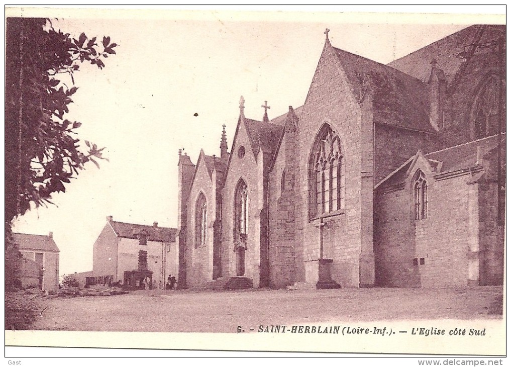 44  SAINT  HERBLAIN     L  EGLISE  COTE  SUD - Saint Herblain