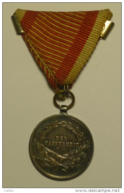 Austria Hungary Franz Joseph LOT "Medal For Bravery II Class " Der Tapferkeit " 1914 Silver 1st  & 2nd AWARDE - Autres & Non Classés