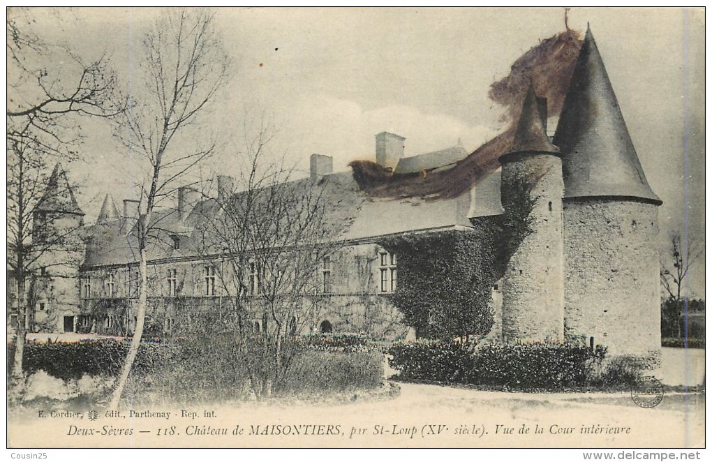 79 Château De MAISONTIERS Par ST LOUP - Vue De La Cour Intérieure - Saint Loup Lamaire