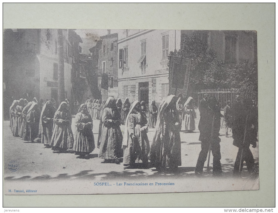 Sospel Les Franciscaines En Procession 1902 - Sospel