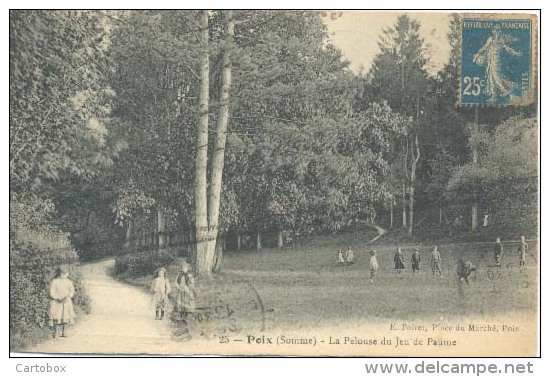 Poix (Somme), La Pelouse Du Jeu De Paume - Poix-de-Picardie