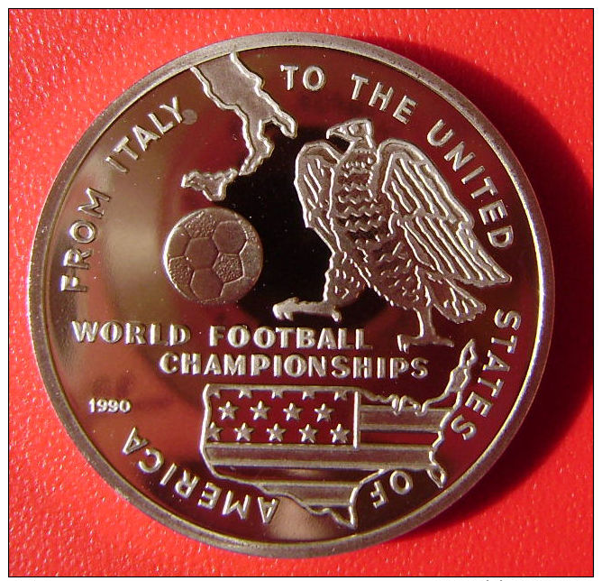 AFGHANISTAN - 100 Afghanis 1990 Copa Futbol / Soccer Cup 1994 USA  KM#1014 Cu-Ni 31mm 16gr. - Afganistán