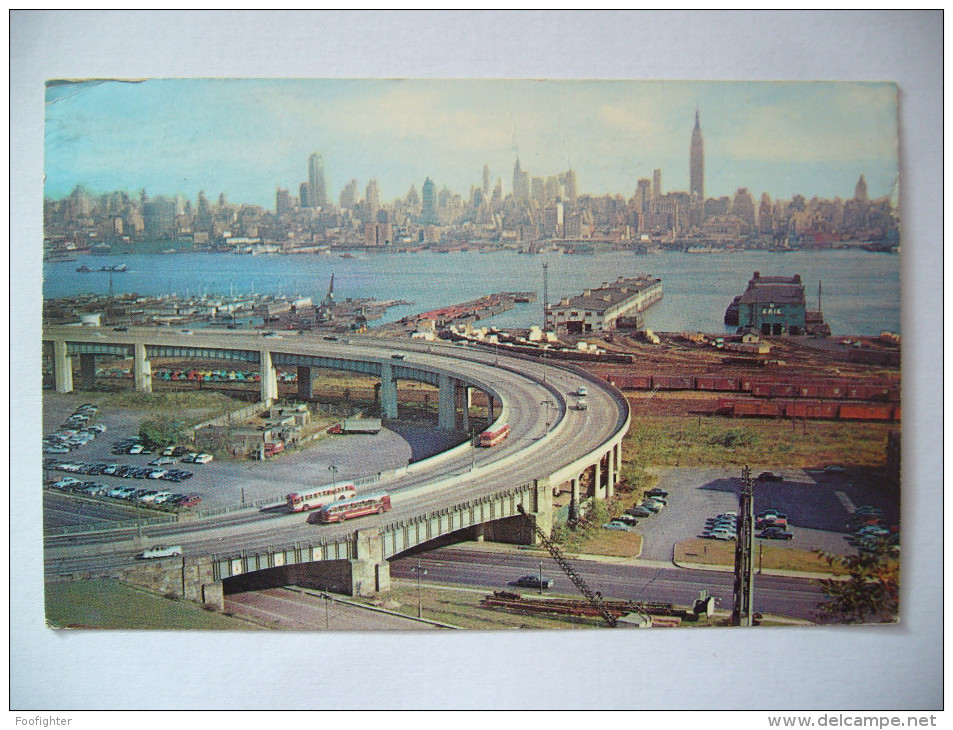 US: New York Panorama - Lincoln Tunnel Approach - 1968 Sent To Czechoslovakia, Air Mail - Bruggen En Tunnels