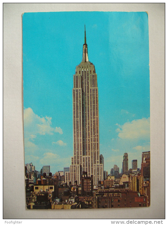 US: New York City - Empire State Building - 1960s Sent To Czechoslovakia, Air Mail - Empire State Building