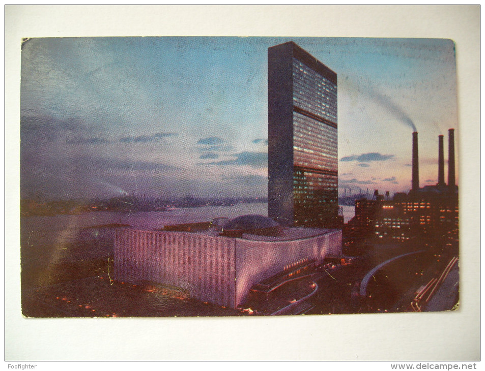US: New York City - United Nations Buildings At Night - 1960s Unused Small Format - Other Monuments & Buildings