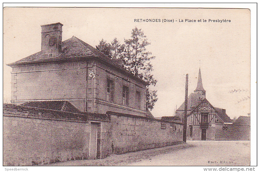 22427 -2cpa RETHONDES LA PLACE ET LE PRESBYTERE.  Ed Hemon, Deux Tirages Différents -bleu -sepia - Rethondes