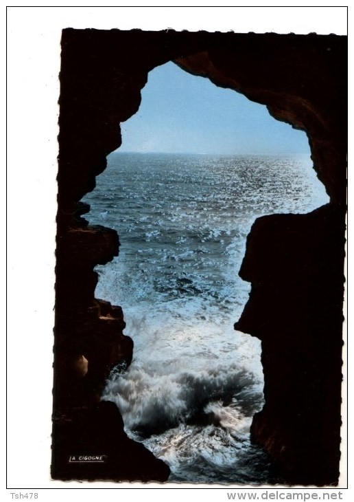 C P S M-C P M ----MAROC---TANGER--les Grottes D'hercules---voir 2 Scans - Tanger
