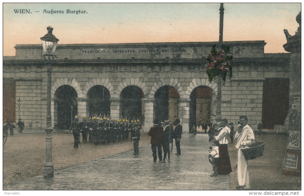 AUTRICHE - VIENNE - WIEN - Äusseres Burgtor (défilé Soldats Prussiens) - Autres & Non Classés