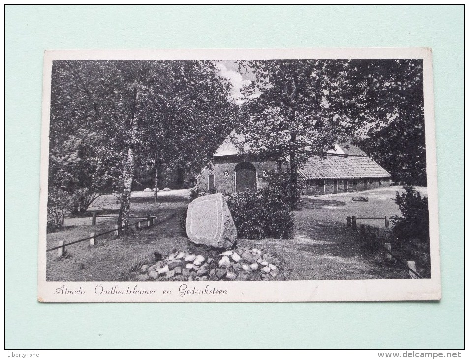 Oudheidskamer En Gedenksteen ( N° 13 ) Anno 1946 ( London Postcard Centre / Zie Foto Details ) !! - Almelo