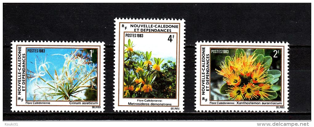 Nouvelle-Calédonie YT 469/71 ** : Fleurs - 1983 - Neufs