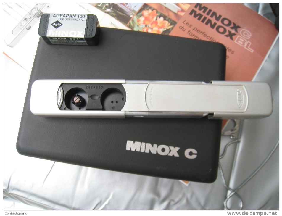 MINOX   C  ( Avec Mode D´emplois Et Manuel Du Petit Minox  ,  Voir Photos  ) - Cameras