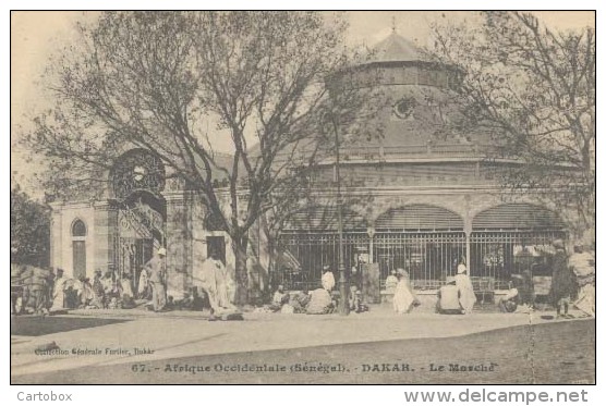 Senegal,  Dakar, Le Marché   ( 2 X Scan)  Afrique Occidentale (Sénégal) - Senegal