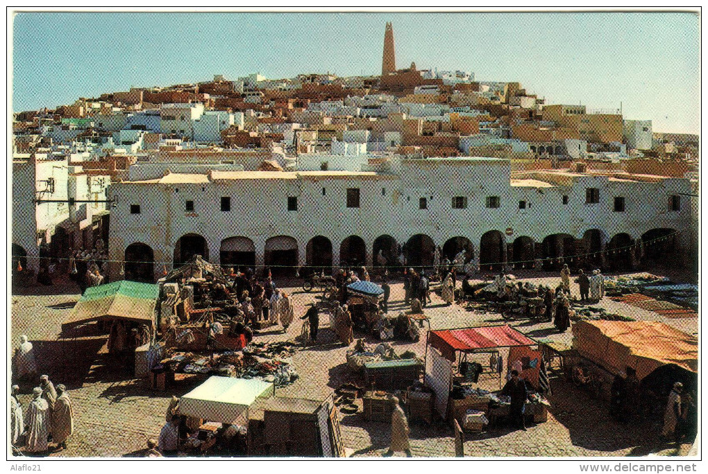 CPSM GHARDAIA - Place Du Marché - Ghardaïa