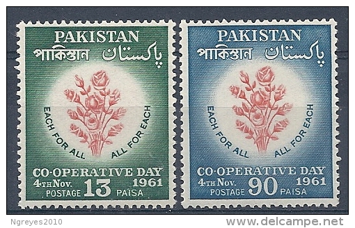 140010796  PAQUISTAN  YVERT  Nº  153/4  **/MNH - Pakistan