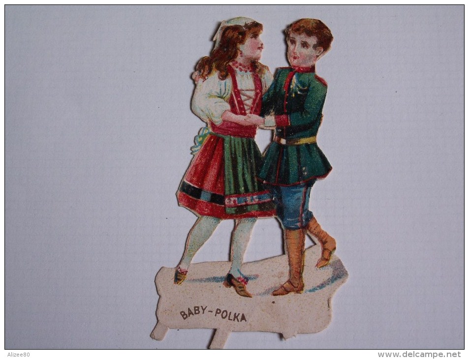 ""  JOLIS  DECOUPIS  GAUFRES  //  COUPLES  DE  DANSEURS  ET  DE  DANSEURS  ""  8   Cm - Children