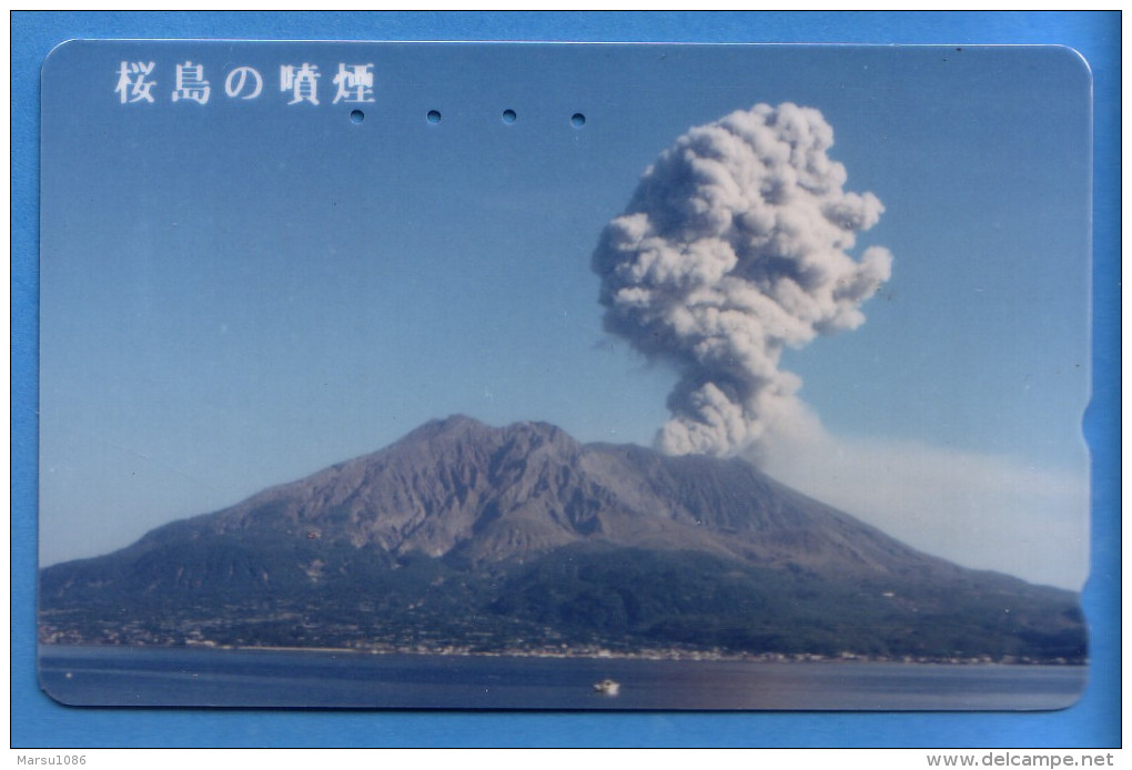 Japan Japon  Telefonkarte Télécarte Phonecard -  Volcan Volcano Vulkan Nr. 110 - 011 - Volcanes