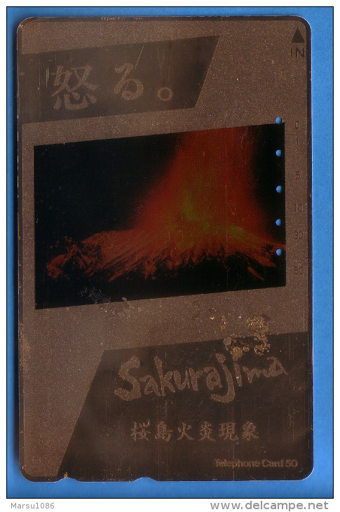 Japan Japon  Telefonkarte Télécarte Phonecard -  Volcan Volcano Vulkan Nr. 390 - 11345 Goldeffekt - Volcanes