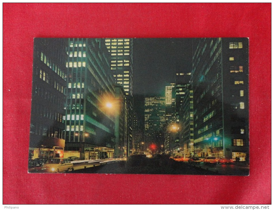 New York > New York City > Manhattan  -- Night View Park Avenue  Not Mailed    -ref 1167 - Manhattan