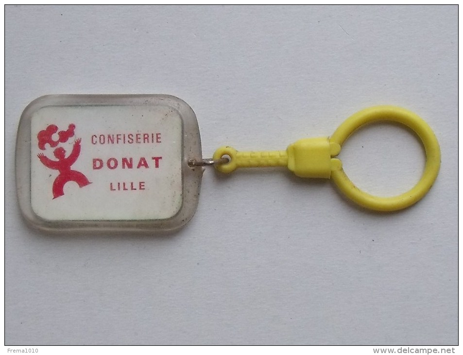 DONAT Confiserie: Porte-Clefs Années 60  Sève De Pin Des Vosges Le Skieur - Porte-Cles - Porte-clefs