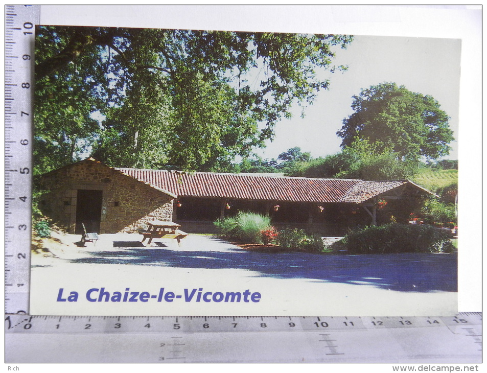 CPM (85) Vendée -  La Chaize Le Vicomte - Le Lavoir - La Chaize Le Vicomte