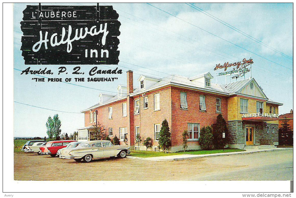 L´Auberge Halfway Inn, Arvida, Quebec   Vintage Cars - Autres & Non Classés