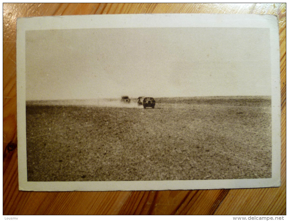Photo Extraite Du Film Images D´Afrique - Raid Alger-Dakar-Alger Effectué En Janvier 1930 Par 4 Peugeot - (n°1478) - Rallyes