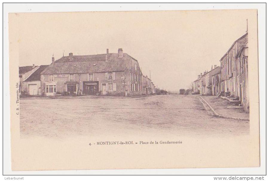 Carte Postale Ancienne  Avant 1904 "Montigny-le-Roi" (52) Place De La Gendarmerie - Montigny Le Roi