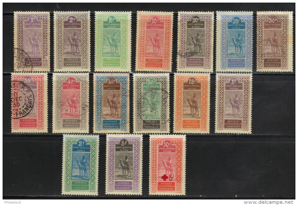 HAUT SENEGAL & NIGER N° Entre 18 & 35 */ Obl. - Unused Stamps