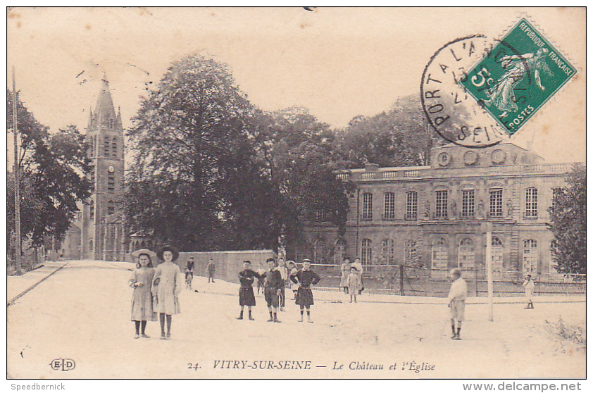 22534 VITRY SUR SEINE Chateau Eglise -ELD 24 - Enfant Fille - Vitry Sur Seine