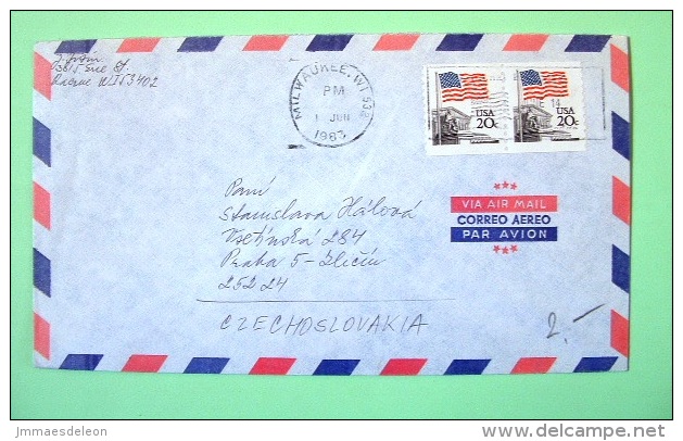 USA 1983 Cover Milwaukee To Czechoslovakia - Flags Coil - Lettres & Documents