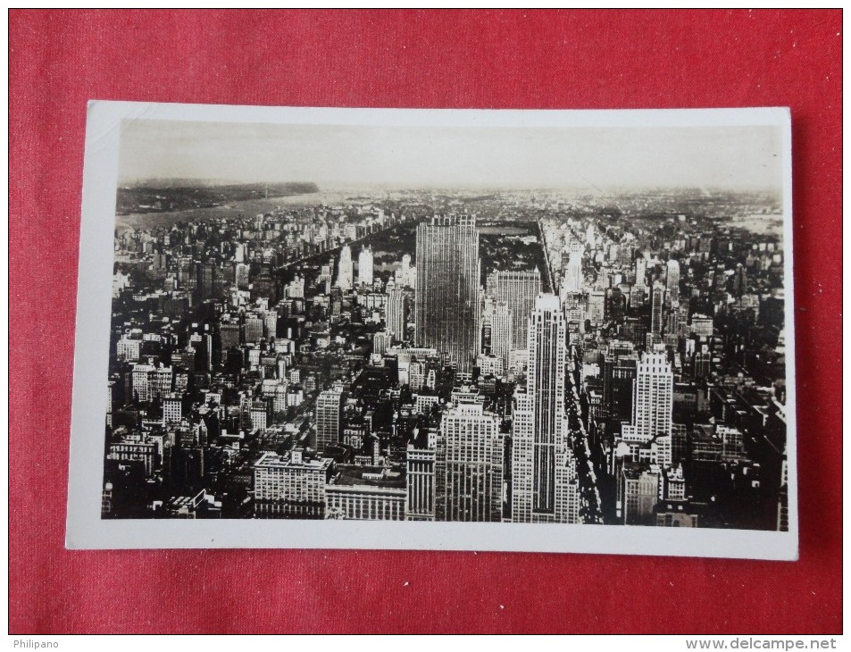 New York > New York City > Manhattan  RPPC-- View From Empire State Building Not Mailed ----     --------ref 1170 - Manhattan