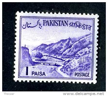 1326  Pakistan 1961  Scott #129  M*  Offers Welcome! - Pakistan