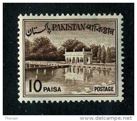 1331  Pakistan 1961  Scott #134  M*  Offers Welcome! - Pakistan