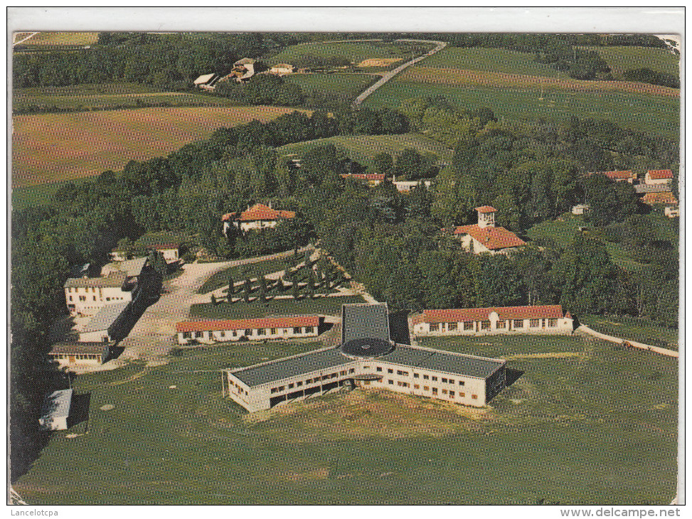 31 - DABEAUX Par AURIGNAC / VUE AERIENNE SUR LA MAISON DE L'ENFANCE - Autres & Non Classés