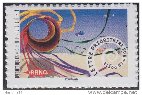 France - Timbres Autocollants 2014 / Dynamiques : Cerf-volant Autoadhésif N°933a - Autres & Non Classés