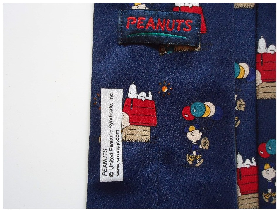 Pour Porter Ou Pour Collectionner - CRAVATE - SNOOPY - PEANUTS - 100% Polyester - - Scarves