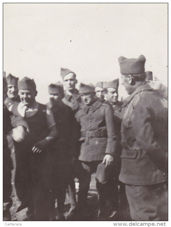 Photo De Guerre,militaire,militari A,correze,brive La Gaillarde,1950,14 Eme Regiment,unité D´élite,départ Pour L´afrique - Places