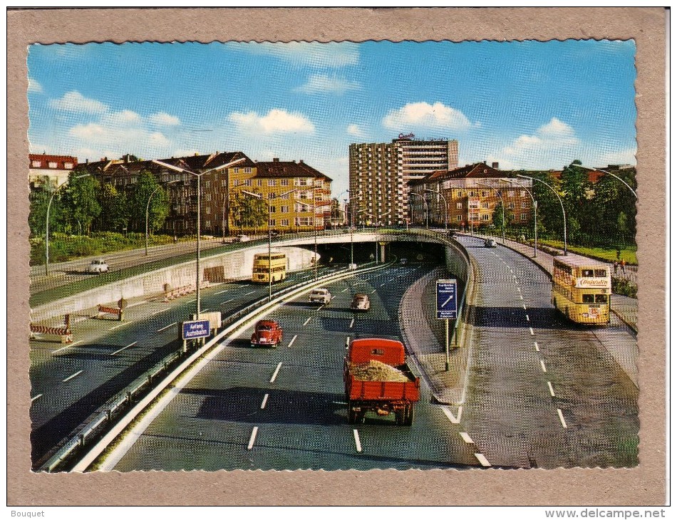 ALLEMAGNE - CPM - BERLIN HALENSEE - 921/19 - STADTAUTOBAHN - AUTOMOBILE - AUTOCAR - éditeur KRUGER - Halensee