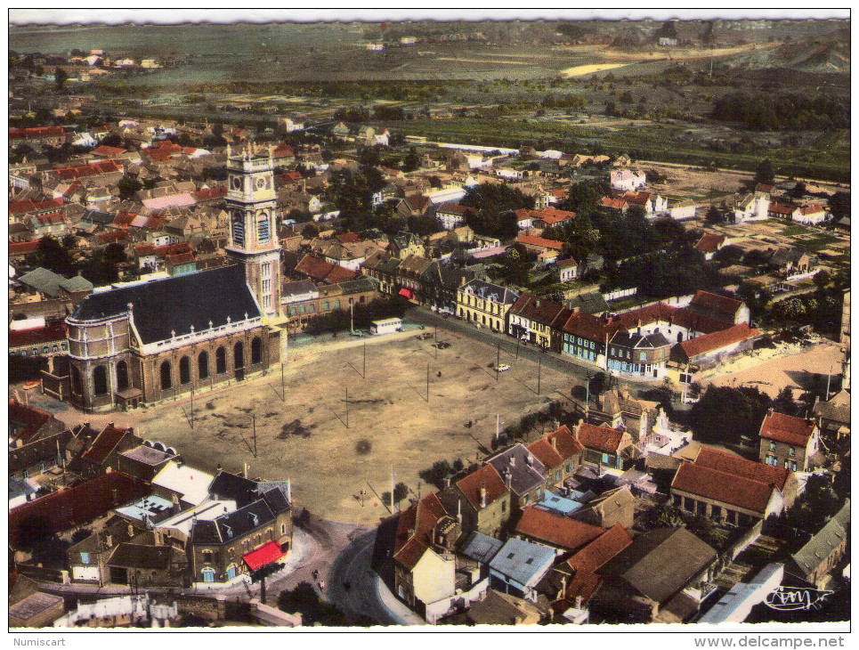 Harnes..belle Vue Aérienne..la Grand' Place..l'Eglise - Harnes