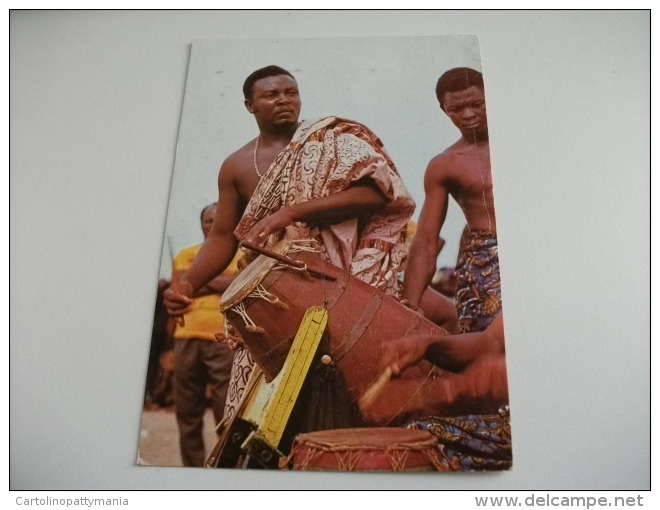 Drummers In Action Ghana Costumi Tamburo - Ghana - Gold Coast