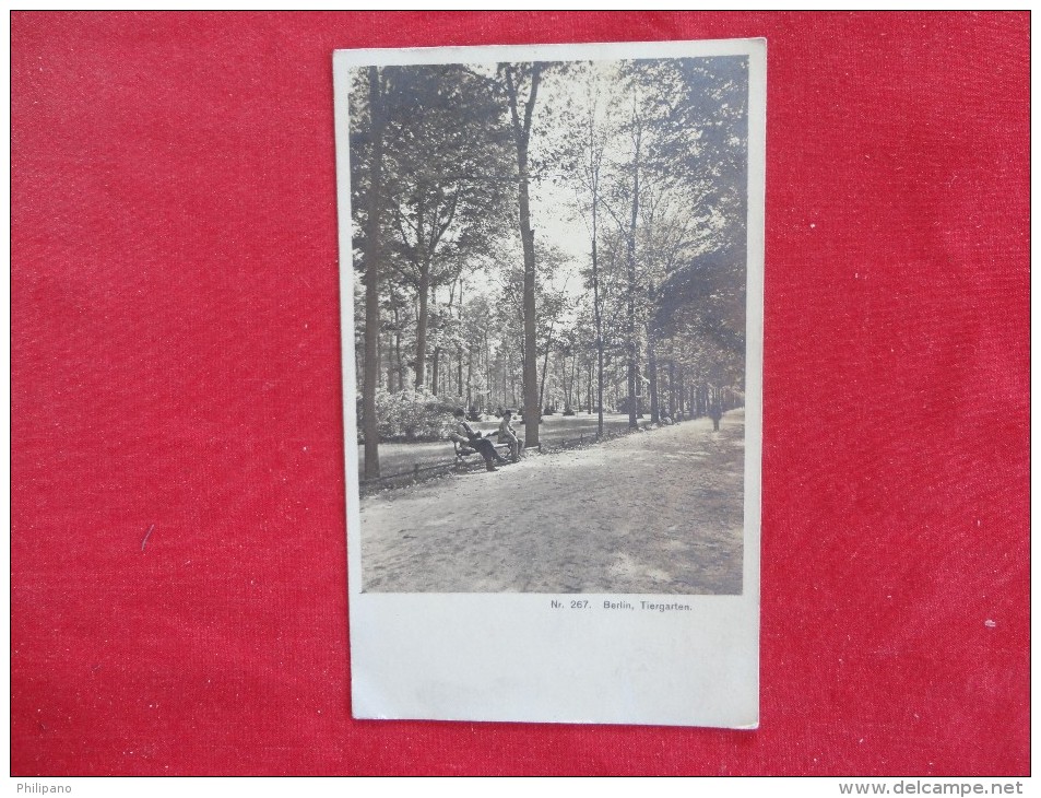 Germany > Berlin > Tiergarten   RPPC   Ref 1176 - Dierentuin