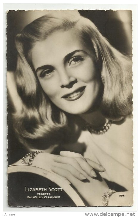 Vintage Postcard  - Cinema  *  Lizabeth Scott - Actores