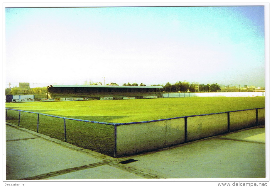 UTEBO ZARAGOZA ESTADIO SANTA ANA  CF UTEBO 200 COPIAS  TBE - Calcio